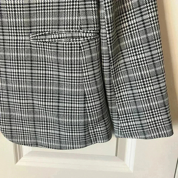 Gap Houndstooth Single Button Blazer - Picture 4 of 10